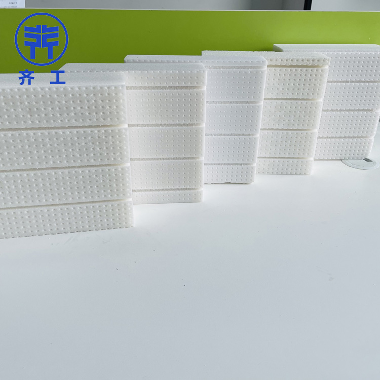 xps擠塑板的優(yōu)點(diǎn)是什么？